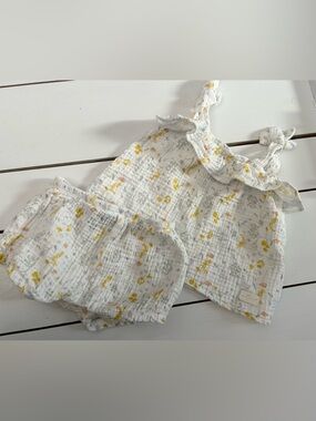 7 for all mankind Yellow Floral Muslin Toddler Girl Set Top & Bloomers Spring